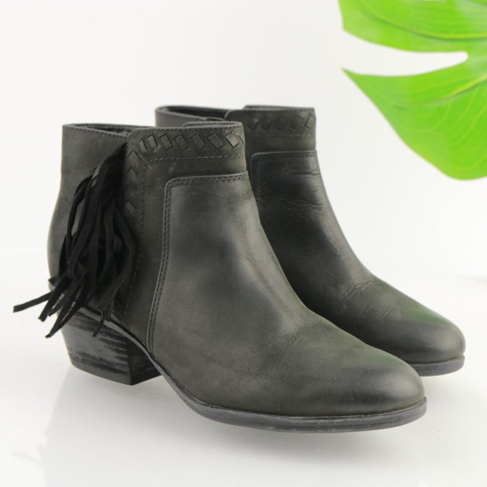 Clarks Womens Gelata Flora Boot Size 6.5 Black Leather‎ Fringe Block Heel Bootie